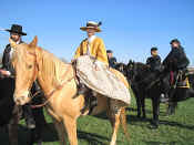 Nellie_Remberance_Day_03.jpg (824530 bytes)